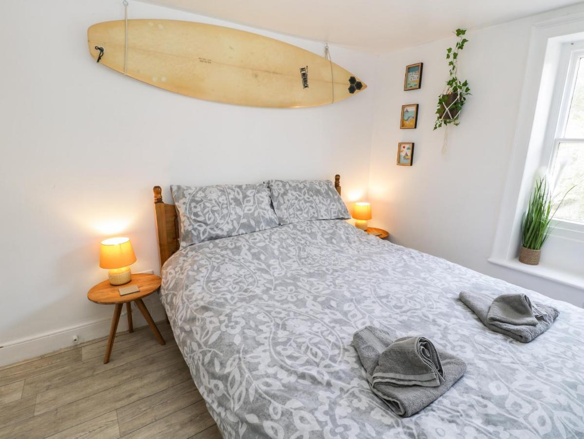 휫비 The Surfers Bolt Hole 아파트 외부 사진